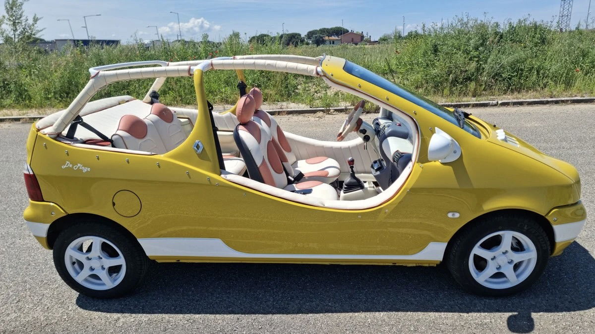 Renault Twingo De Plage - side